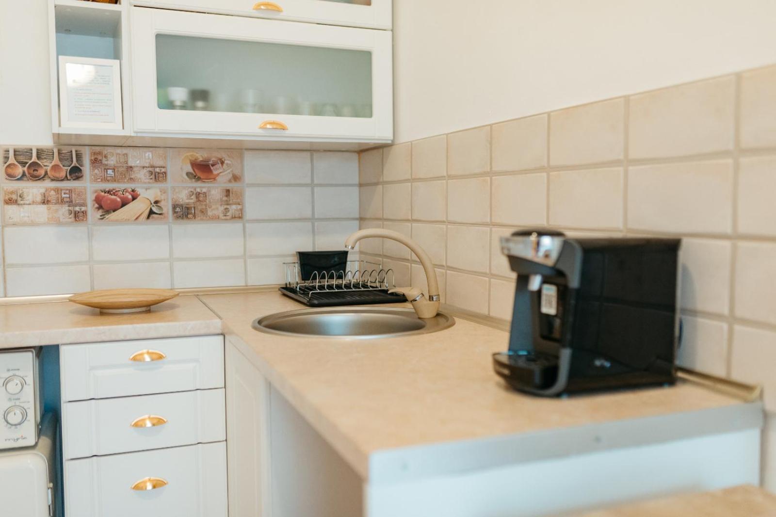 Flh - Apartament Mai Cu Aroma De Cafea Si Ceai Sibiu Esterno foto