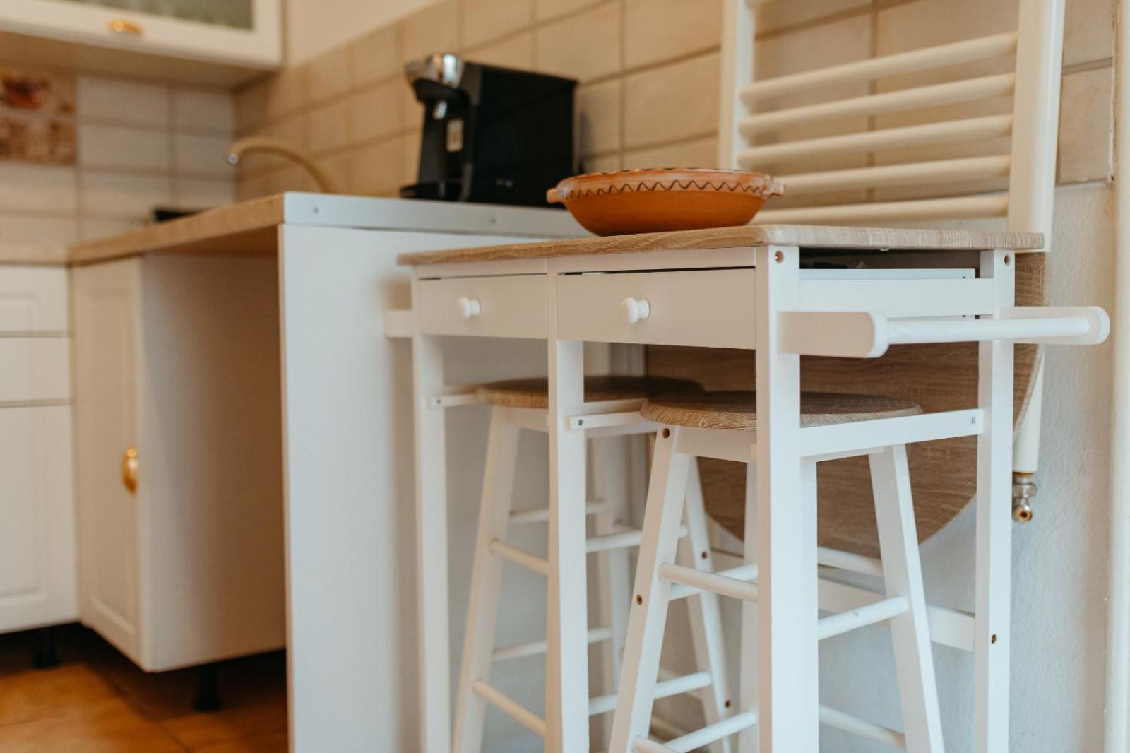 Flh - Apartament Mai Cu Aroma De Cafea Si Ceai Sibiu Esterno foto